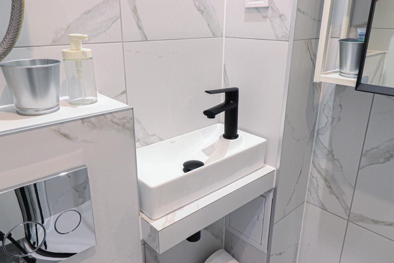 تخه Sparrow Flat Old Town Apartment المظهر الخارجي الصورة